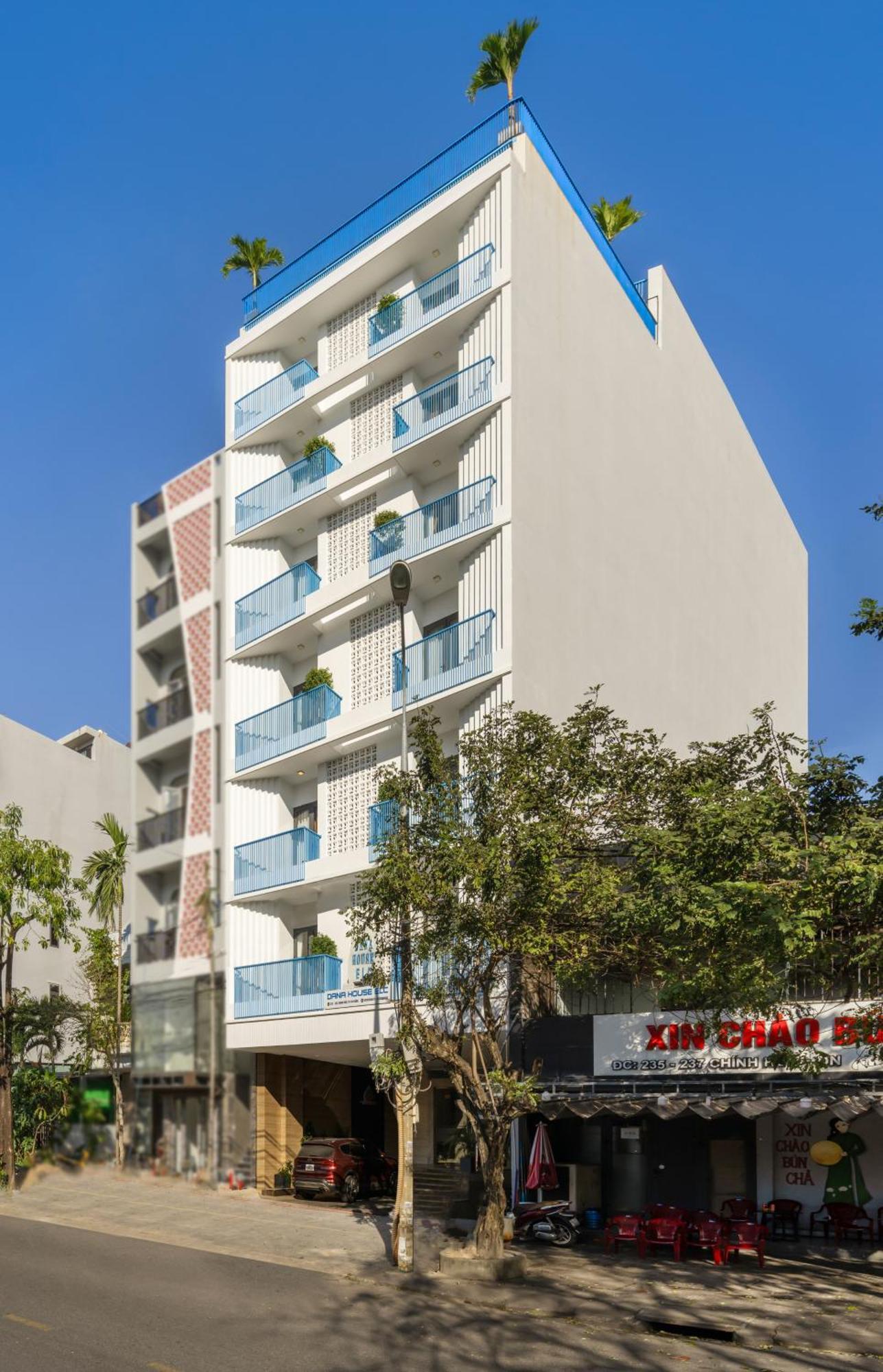 Dana Boutique Hotel & Apartment ダナン市 エクステリア 写真