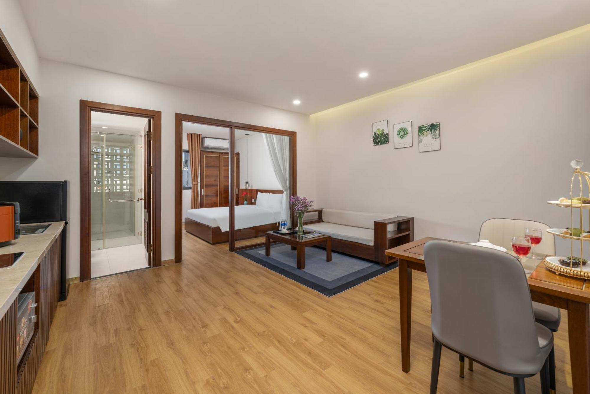 Dana Boutique Hotel & Apartment ダナン市 エクステリア 写真