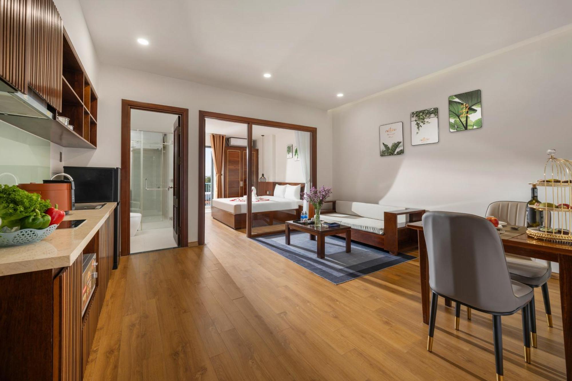 Dana Boutique Hotel & Apartment ダナン市 エクステリア 写真
