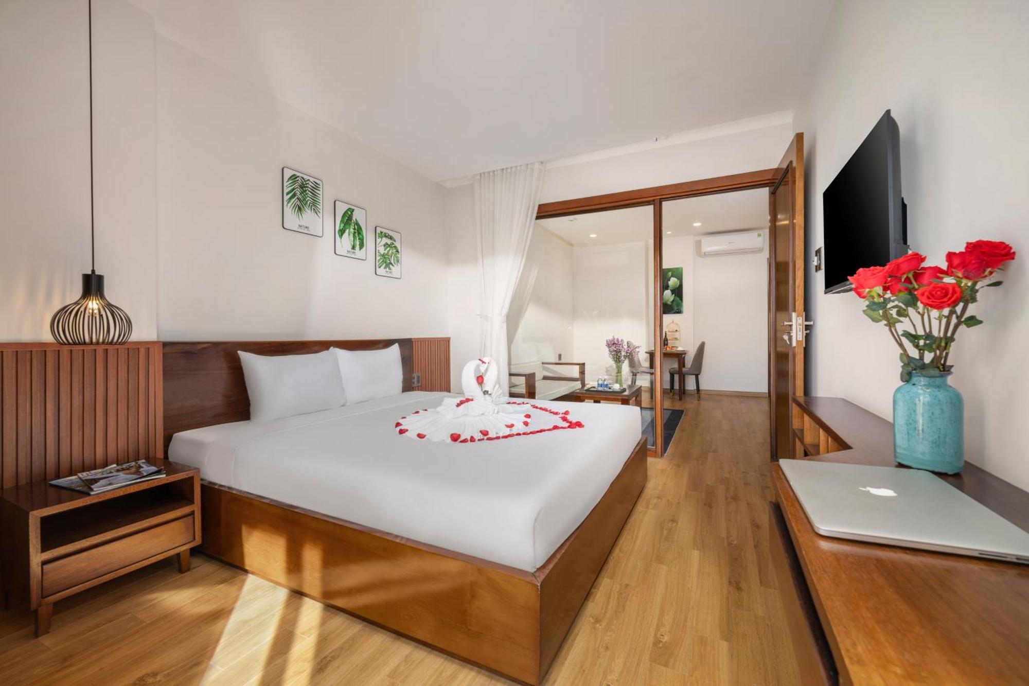 Dana Boutique Hotel & Apartment ダナン市 エクステリア 写真