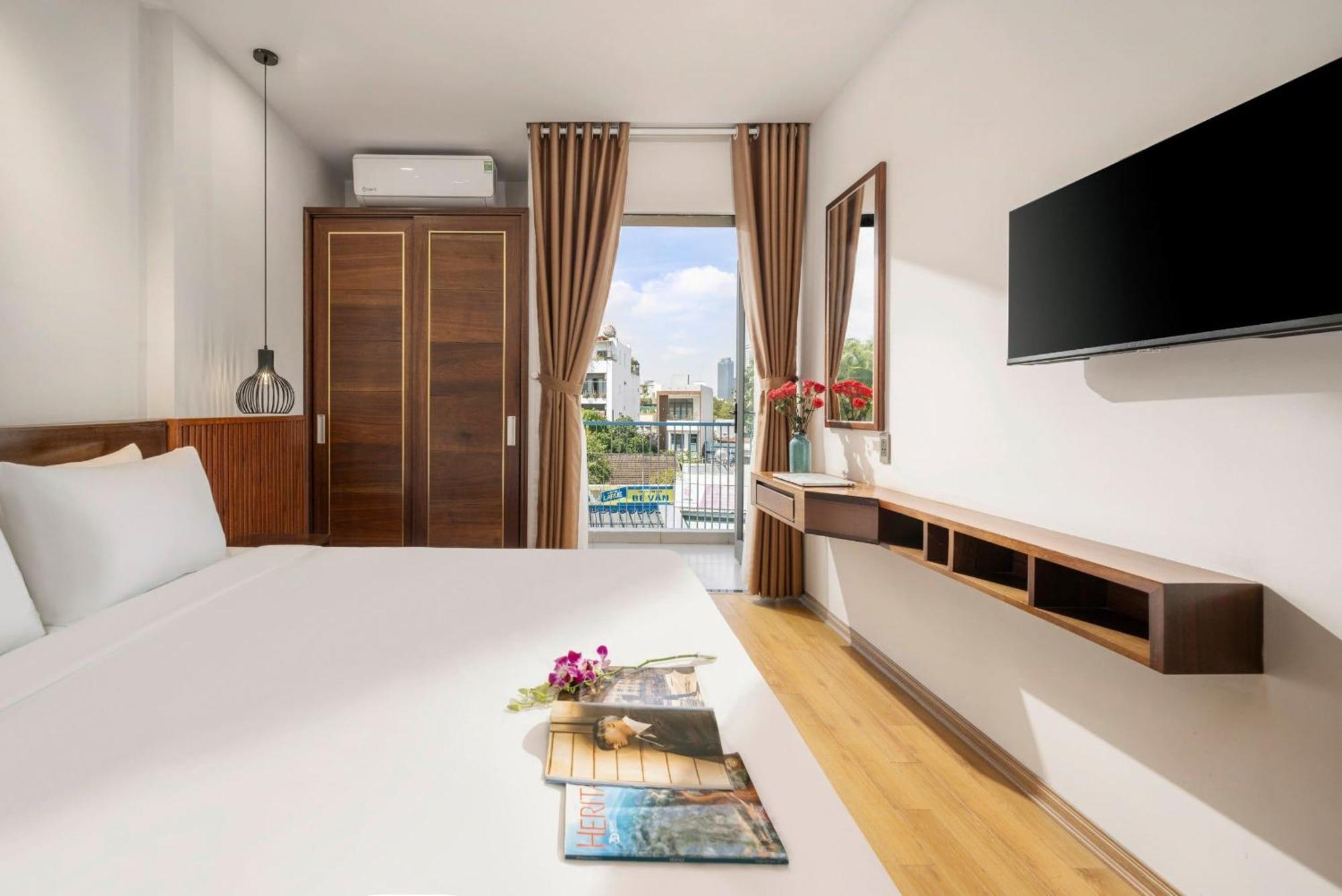 Dana Boutique Hotel & Apartment ダナン市 エクステリア 写真