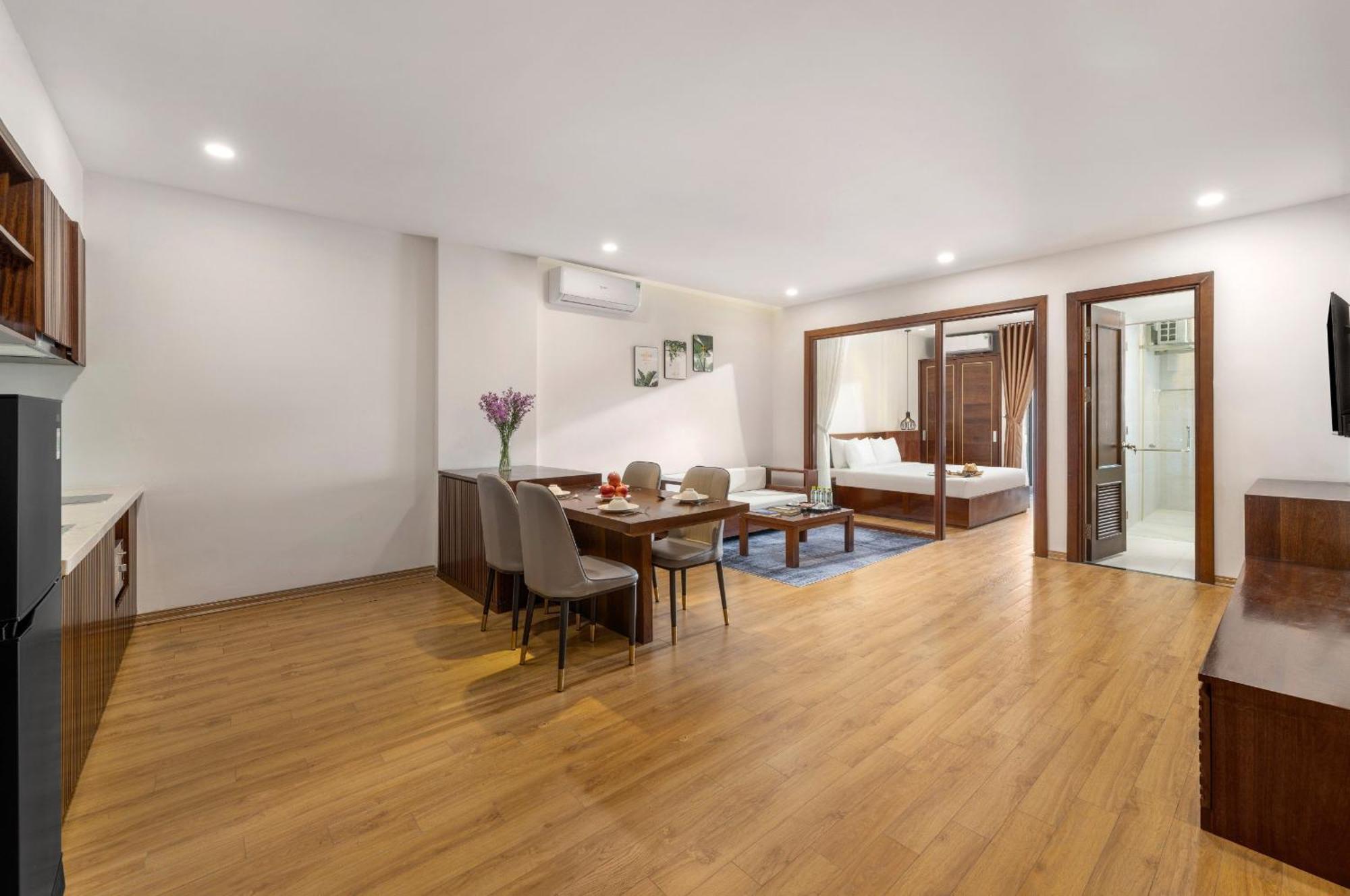 Dana Boutique Hotel & Apartment ダナン市 エクステリア 写真