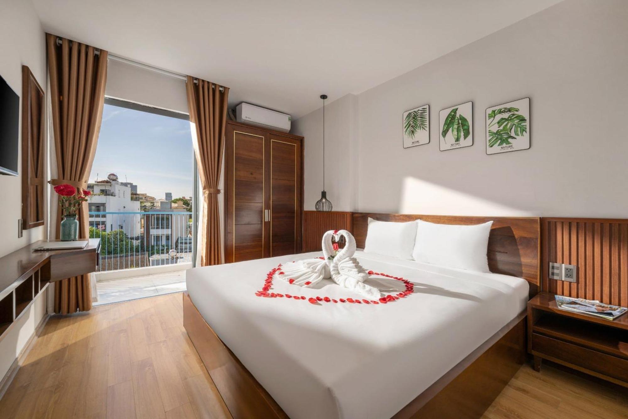 Dana Boutique Hotel & Apartment ダナン市 エクステリア 写真